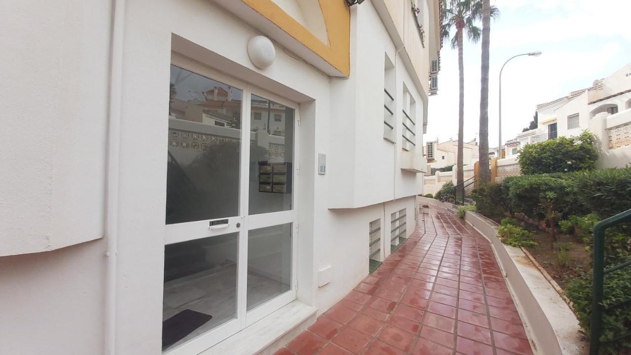 Del Parque Flats Meseta Swimmingpool Apartment Torremolinos Exterior photo